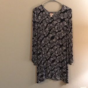 Mossimo Black and White Dress